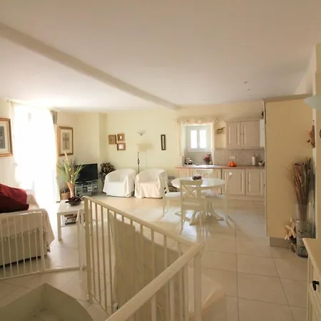 Baron Apartment *