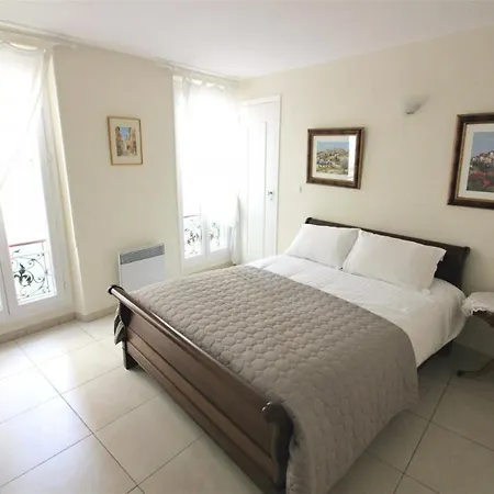 Baron Villefranche-sur-Mer
